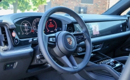 Porsche Cayenne Base Coupe AWD 2026