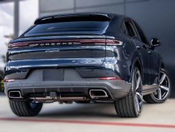 Porsche Cayenne Base Coupe AWD 2026
