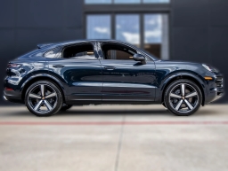 Porsche Cayenne Base Coupe AWD 2026