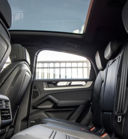 Porsche Cayenne Base Coupe AWD 2026
