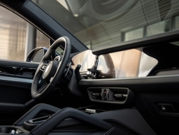Porsche Cayenne Base Coupe AWD 2026