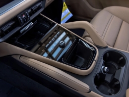 Porsche Cayenne E-Hybrid Coupe AWD 2026