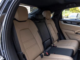 Porsche Cayenne E-Hybrid Coupe AWD 2026