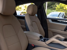 Porsche Cayenne E-Hybrid Coupe AWD 2026