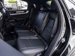 Porsche Cayenne E-Hybrid Coupe AWD 2026