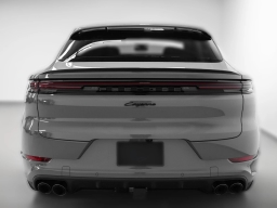 Porsche Cayenne E-Hybrid Coupe AWD 2026