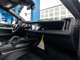 Porsche Cayenne E-Hybrid Coupe AWD 2026