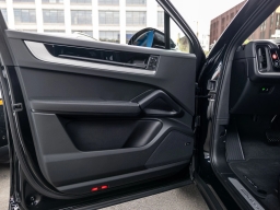 Porsche Cayenne E-Hybrid Coupe AWD 2026