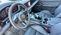 Porsche Cayenne GTS Coupe AWD 2026