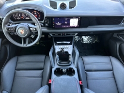 Porsche Cayenne GTS Coupe AWD 2026