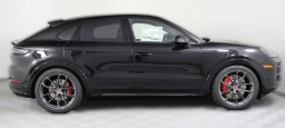 Porsche Cayenne GTS Coupe AWD 2026