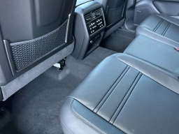 Porsche Cayenne GTS Coupe AWD 2026