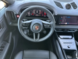 Porsche Cayenne GTS Coupe AWD 2026