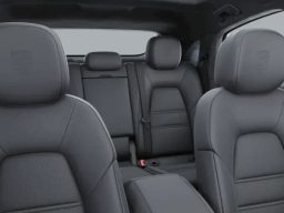 Porsche Cayenne GTS Coupe AWD 2026