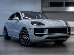 Porsche Cayenne GTS Coupe AWD 2026