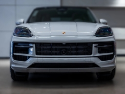 Porsche Cayenne GTS Coupe AWD 2026