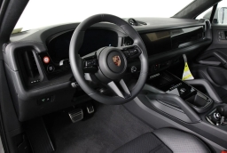 Porsche Cayenne GTS Coupe AWD 2026