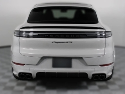 Porsche Cayenne GTS Coupe AWD 2026