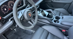 Porsche Cayenne GTS Coupe AWD 2026
