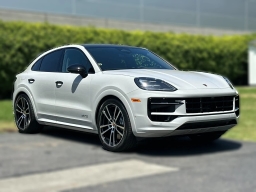 Porsche Cayenne GTS Coupe AWD 2026