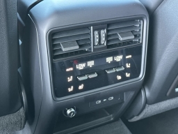 Porsche Cayenne GTS Coupe AWD 2026
