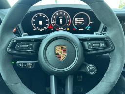 Porsche Cayenne GTS Coupe AWD 2026