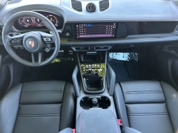 Porsche Cayenne GTS Coupe AWD 2026