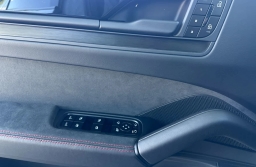 Porsche Cayenne GTS Coupe AWD 2026