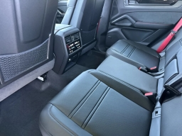 Porsche Cayenne GTS Coupe AWD 2026