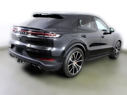 Porsche Cayenne S Coupe AWD 2026