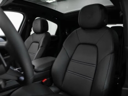 Porsche Cayenne S Coupe AWD 2026