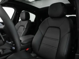 Porsche Cayenne S Coupe AWD 2026