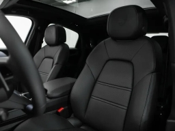 Porsche Cayenne S Coupe AWD 2026