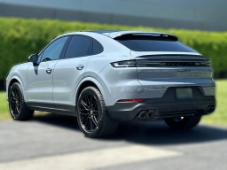 Porsche Cayenne S Coupe AWD 2026