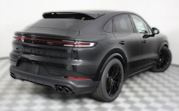Porsche Cayenne S Coupe AWD 2026