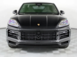 Porsche Cayenne S Coupe AWD 2026