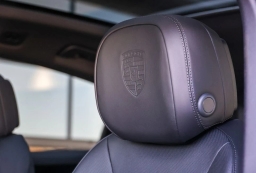 Porsche Cayenne S Coupe AWD 2026