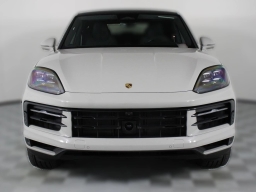 Porsche Cayenne S Coupe AWD 2026
