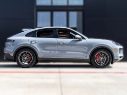 Porsche Cayenne S Coupe AWD 2026