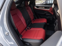 Porsche Cayenne S Coupe AWD 2026