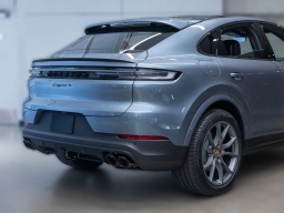 Porsche Cayenne S Coupe AWD 2026