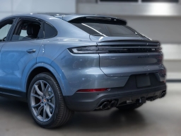 Porsche Cayenne S Coupe AWD 2026