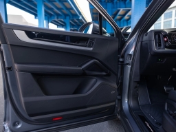 Porsche Cayenne S Coupe AWD 2026