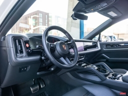 Porsche Cayenne S Coupe AWD 2026