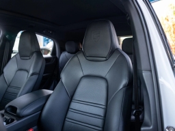 Porsche Cayenne S Coupe AWD 2026