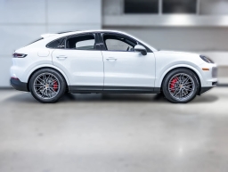 Porsche Cayenne S Coupe AWD 2026