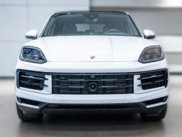 Porsche Cayenne S Coupe AWD 2026