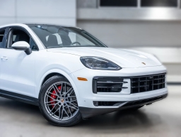 Porsche Cayenne S Coupe AWD 2026