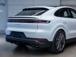 Porsche Cayenne S Coupe AWD 2026