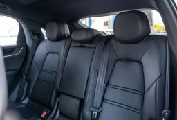 Porsche Cayenne S Coupe AWD 2026